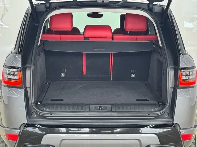 Land Rover Range Rover Sport — Фото автомобиля 23