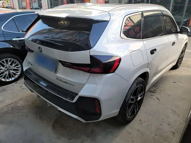 BMW X1 — Фото автомобиля 6