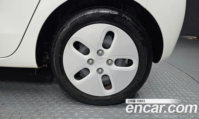 Kia Ray — Фото автомобиля 6