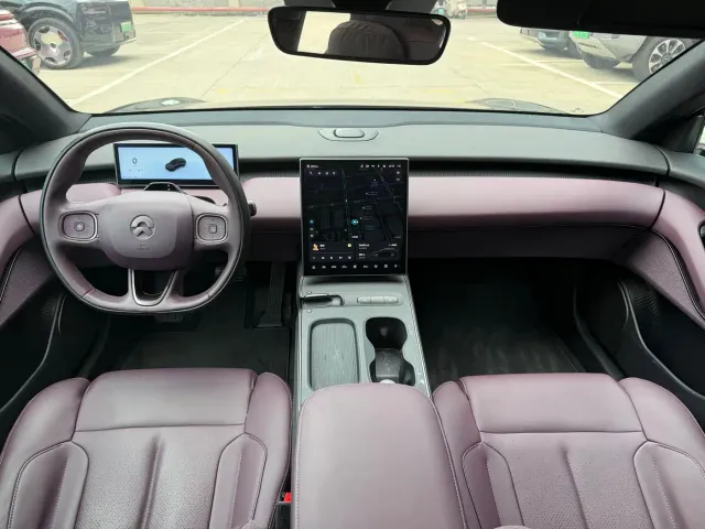 Nio ET5 Touring — Фото автомобиля 8