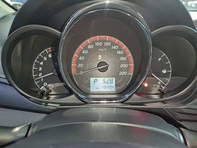 Toyota Vios — Фото автомобиля 11