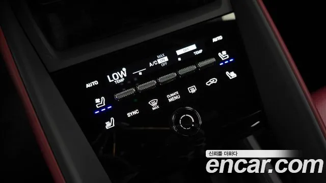 Porsche Macan — Фото автомобиля 28