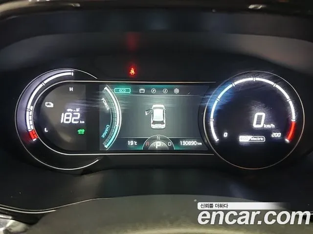 Kia Niro — Фото автомобиля 6