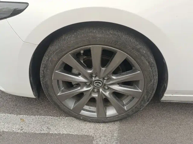 Mazda Axela — Фото автомобиля 24