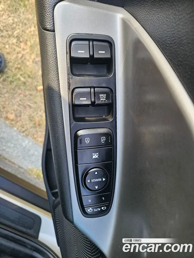 Kia Niro — Фото автомобиля 13