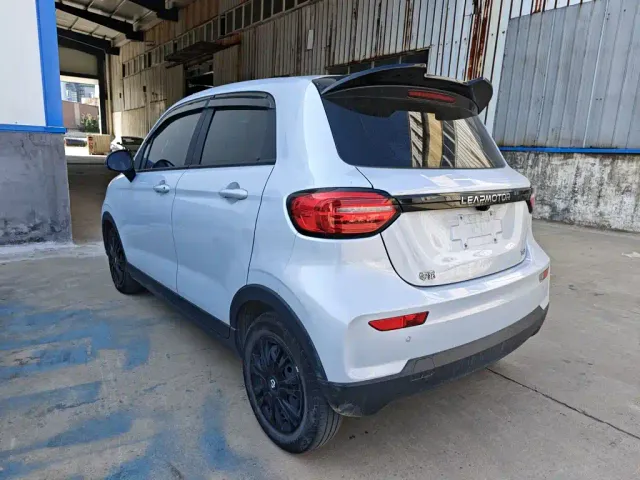 Leapmotor T03 — Фото автомобиля 4