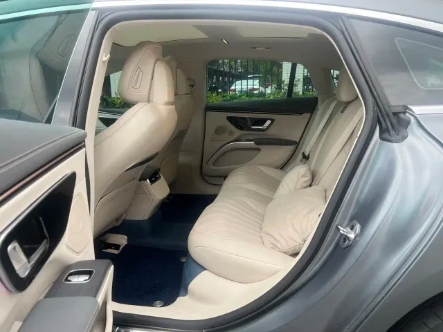 Mercedes-Benz Mercedes-Benz EQS 2022 450+ Luxury Edition — Фото автомобиля 16