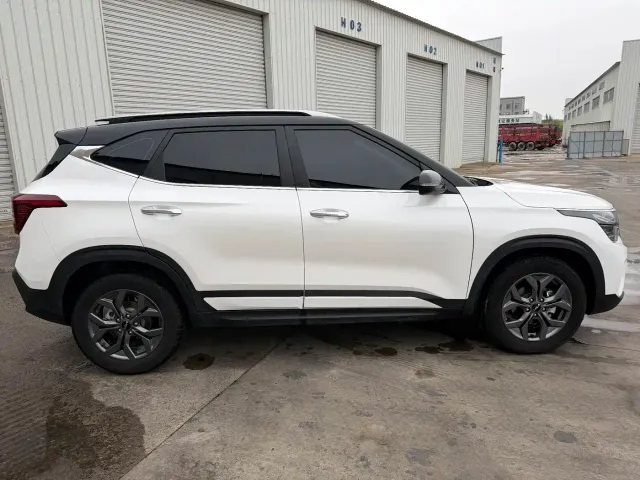 Kia Seltos — Фото автомобиля 8