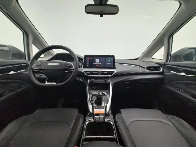 Maxus Dajia 5 — Фото автомобиля 5
