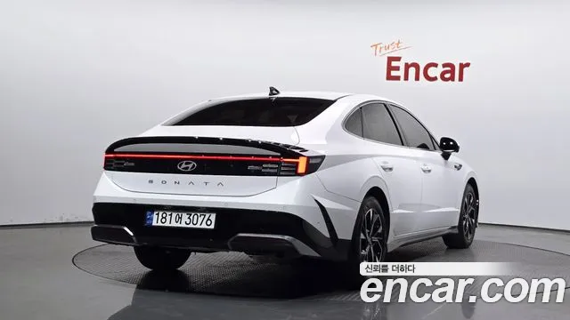 Hyundai Sonata — Фото автомобиля 2