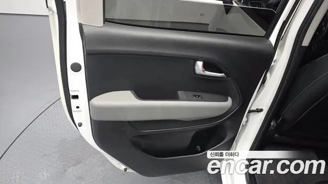 Kia RAY Новый Kia Ray Signature — Фото автомобиля 24