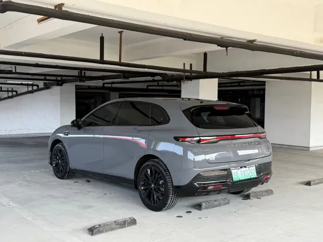 Leapmotor Lafa 5 — Фото автомобиля 9