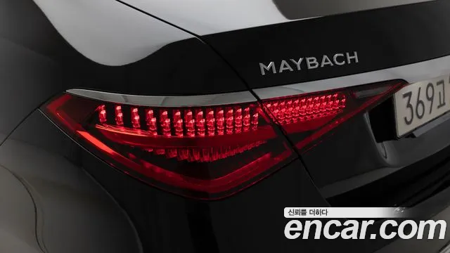 Mercedes-Benz S-Class — Фото автомобиля 18