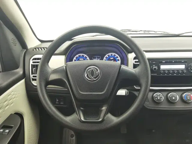 Dongfeng Xiaokang C36 — Фото автомобиля 11