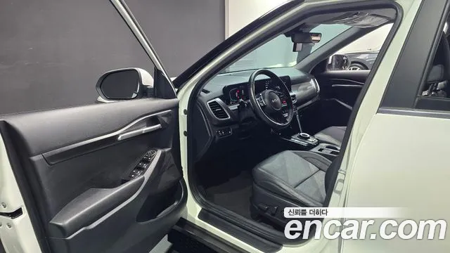Kia Seltos Новый Seltos Бензин 2.0 2WD — Фото автомобиля 9