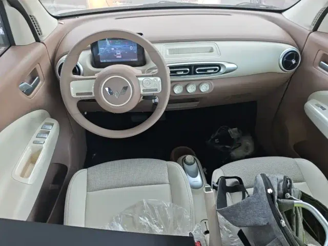 Wuling Hongguang Mini EV — Фото автомобиля 9