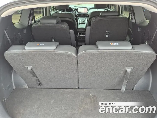 Hyundai Santa Fe Santa Fe (New) — Фото автомобиля 17