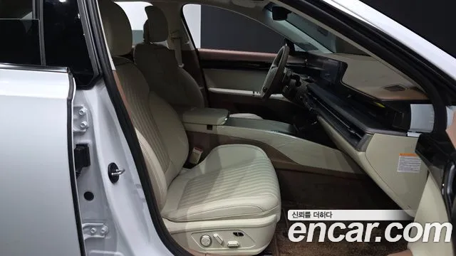 Hyundai Grandeur GN7 — Фото автомобиля 17