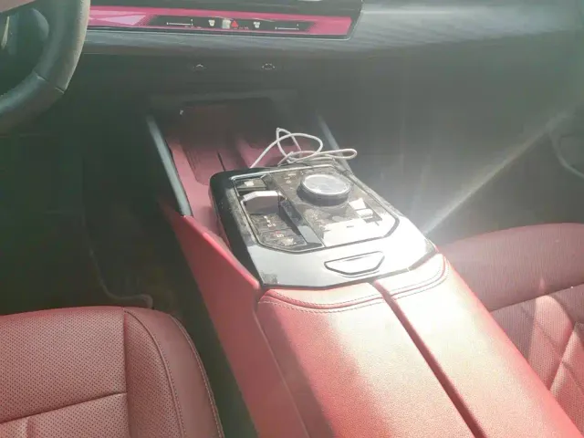 BMW 5 Series — Фото автомобиля 16