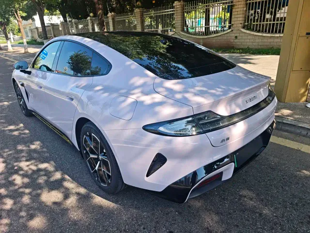 Xiaomi SU7 — Фото автомобиля 4