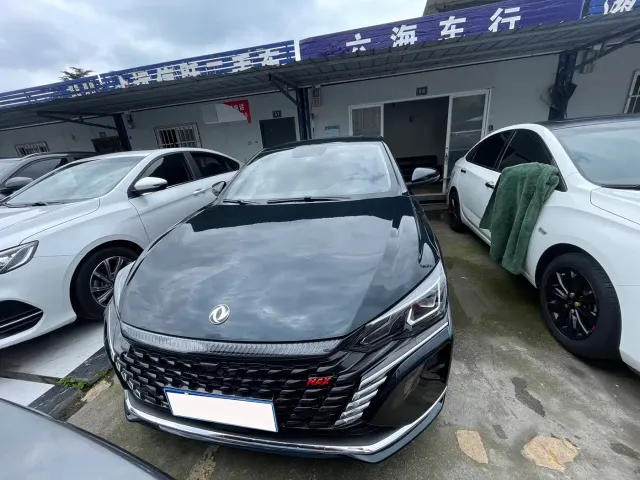 Dongfeng Yixuan MAX — Фото автомобиля 2