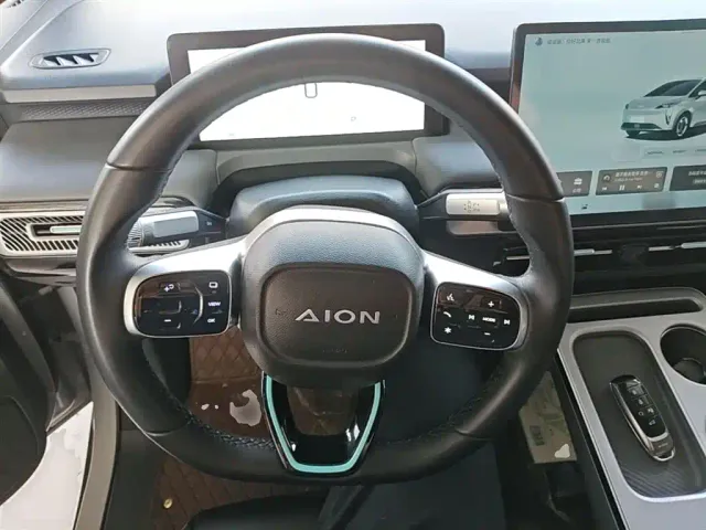 GAC Aion Y — Фото автомобиля 10