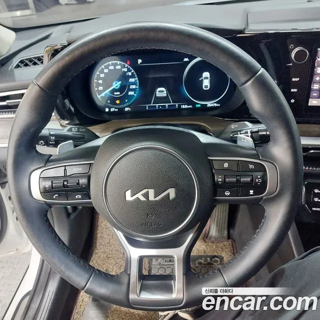 Kia K5 — Фото автомобиля 17