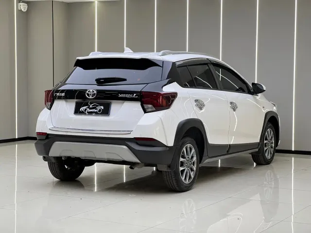 Toyota YARiS L Zhi Xuan — Фото автомобиля 4