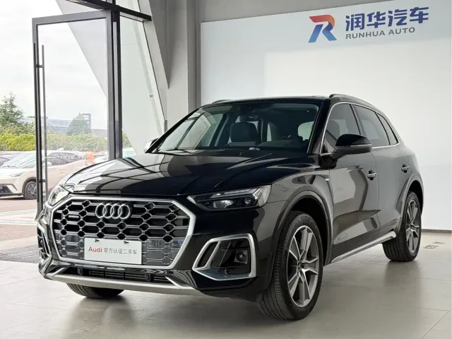 Фотография автомобиля — Audi Q5L