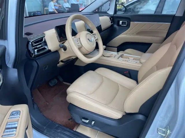 Wuling Starlight 730 — Фото автомобиля 3