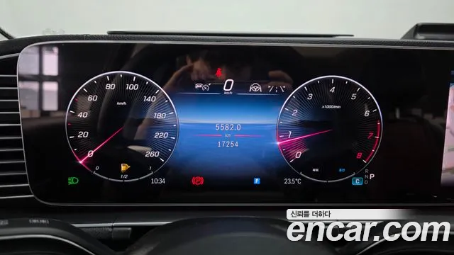 Mercedes-Benz GLE-Class — Фото автомобиля 11