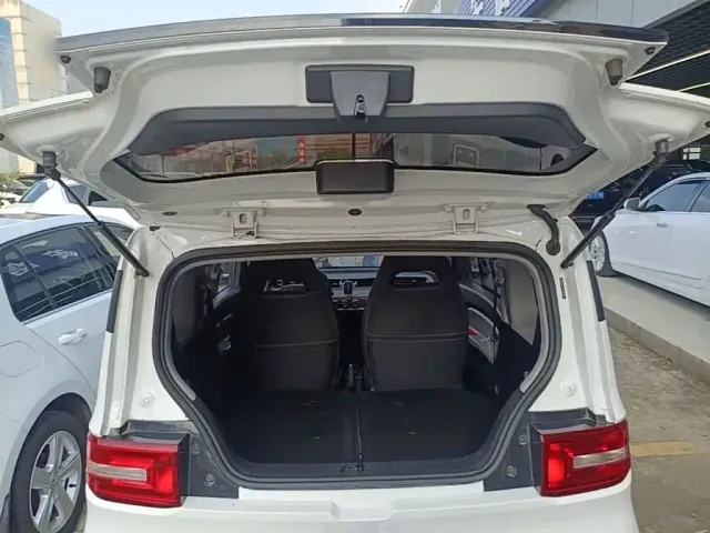 Wuling Hongguang Mini EV — Фото автомобиля 18