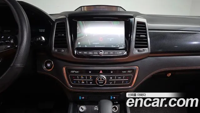 KG_Mobility_Ssangyong Rexton Новый Rexton Sport Khan Дизель 2.2 4WD — Фото автомобиля 14