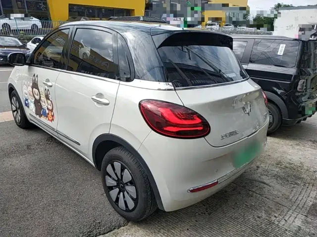 Wuling Bingo — Фото автомобиля 4