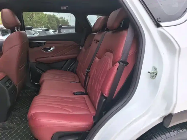 Jetour X70 Plus — Фото автомобиля 16