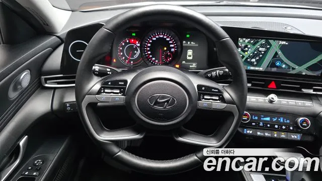 Hyundai Avante CN7 — Фото автомобиля 13