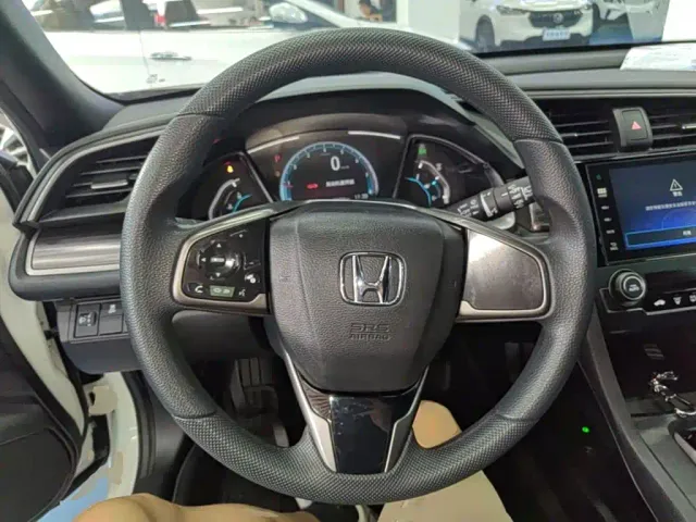 Honda Civic — Фото автомобиля 10