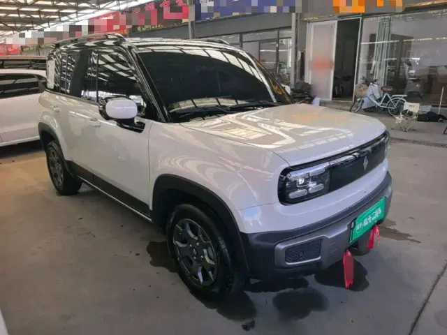 Baojun Yep Plus — Фото автомобиля 3