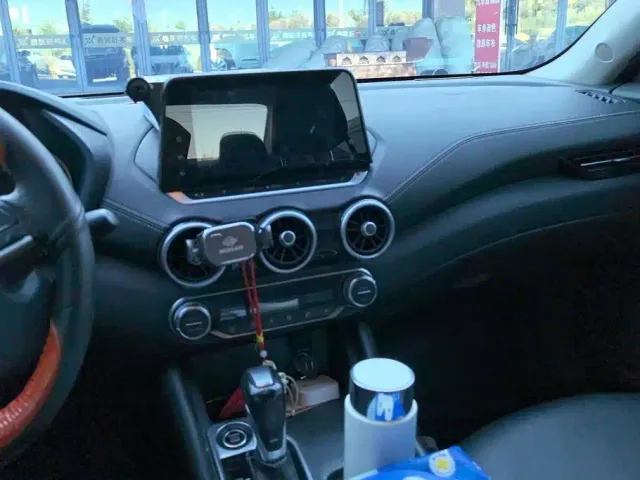 Nissan Sylphy — Фото автомобиля 13