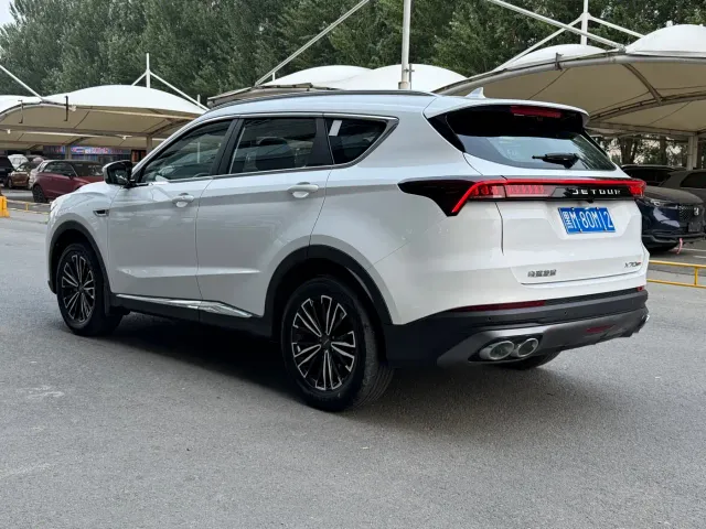 Jetour X70 Plus — Фото автомобиля 6