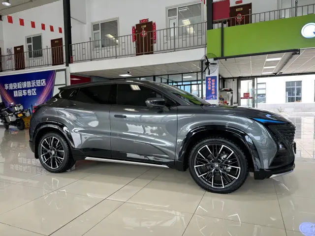 Changan UNI-T — Фото автомобиля 13