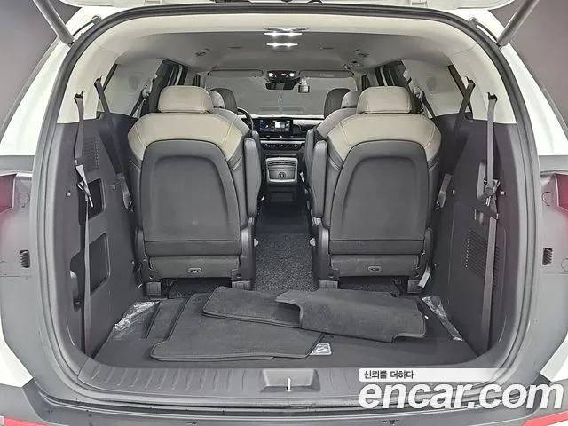 Kia Carnival 4th Gen — Фото автомобиля 19