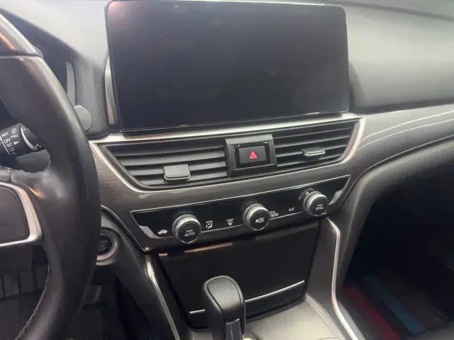 Honda Accord — Фото автомобиля 7