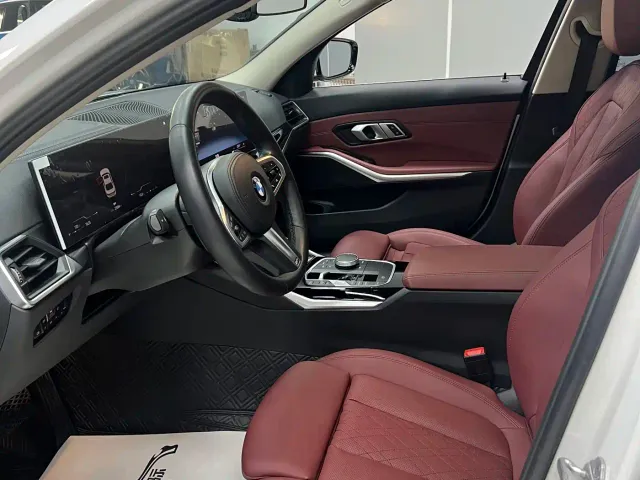 BMW 3 Series — Фото автомобиля 14