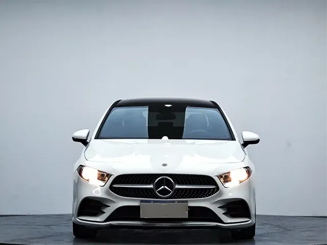 Mercedes-Benz A-Class — Фото автомобиля 3