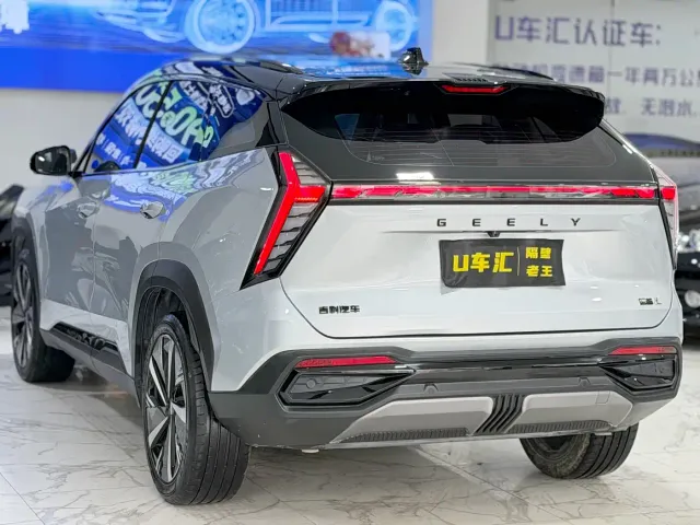 Geely Boyue L — Фото автомобиля 9