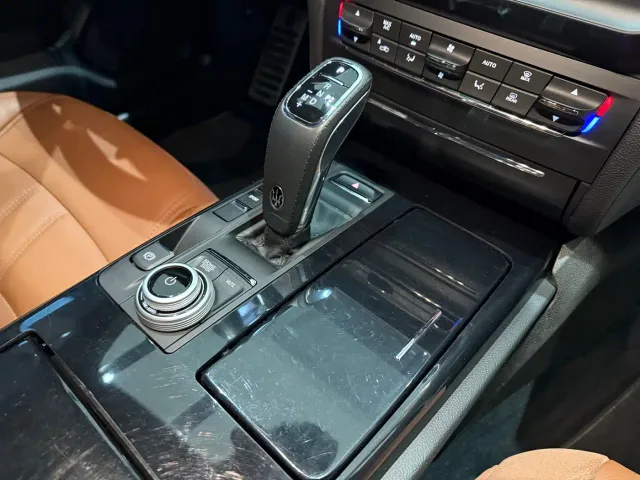 Maserati Ghibli — Фото автомобиля 13