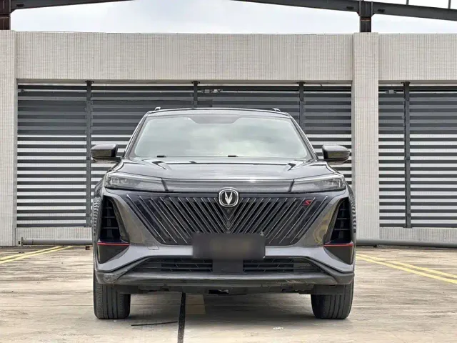 Changan CS75 Plus — Фото автомобиля 2