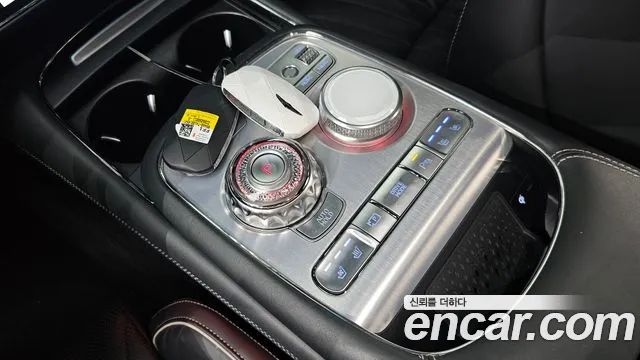 Genesis G90 Бензин 3.5 турбо AWD — Фото автомобиля 9