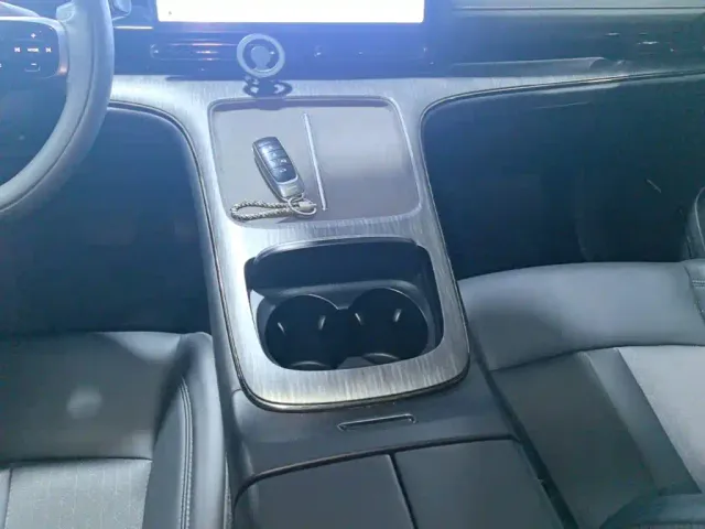 GAC Aion S MAX — Фото автомобиля 13